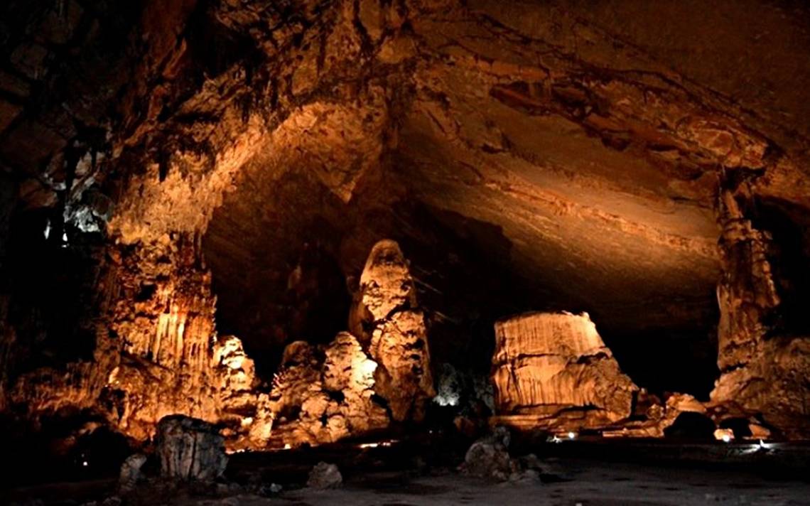 Parque Nacional Grutas De Cacahuamilpa Taxco